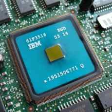 Mikrochip Panas? Dinginkan Saja dengan Air!